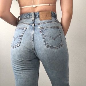 Vintage Levi’s 550 Relaxed Fit / Tapered Leg